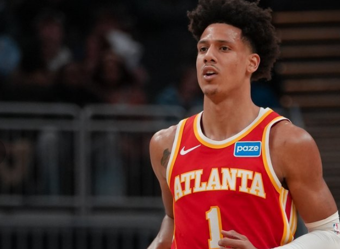 九游体育下载-制胜18-0！老鹰逆转双杀送篮网4连败 杰伦26+12引5人上双